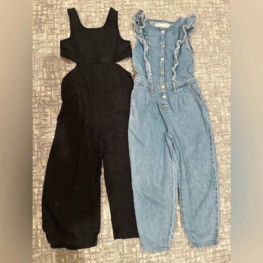 Two Zara girls jumpers